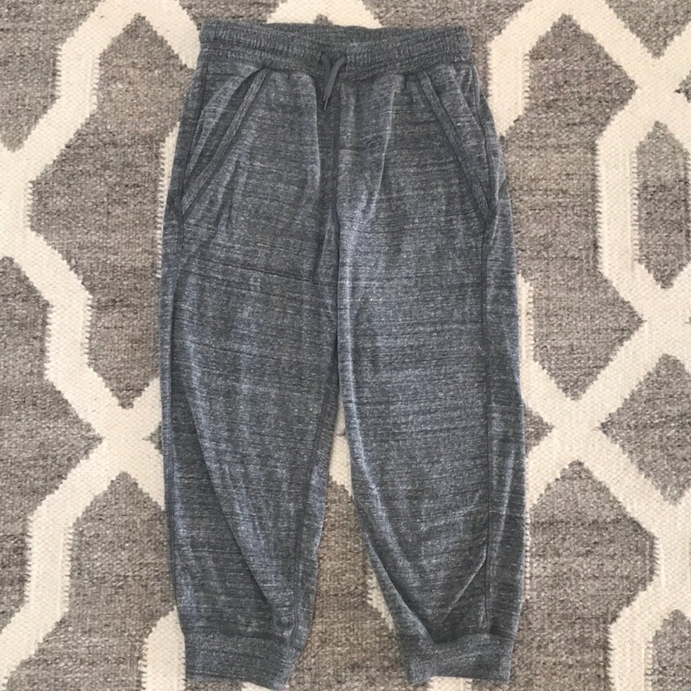 COPY - Ivy Park cropped gray sweatpants size xs